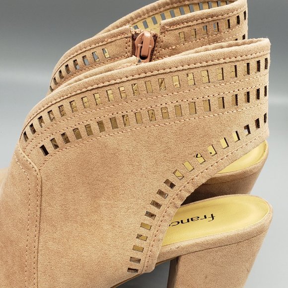 Francesca's Collections Tan Peep Toe Heels - Picture 5 of 13